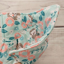 Load image into Gallery viewer, Hedgehogs and Roses - Reversible 100% Cotton Bowl Cozy