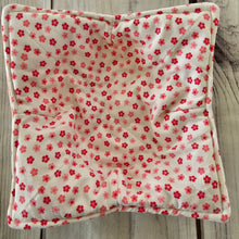 Load image into Gallery viewer, Pig Mommy Baby - 100% Cotton Bowl Cozy