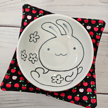 Load image into Gallery viewer, Cows and Apples - Reversible 100% Cotton Bowl Cozy