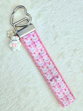 Load image into Gallery viewer, Kawaii Bunny Faces Key Fob in Pink