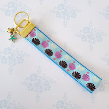 Load image into Gallery viewer, Sparkly Shells on Yellow Gold Key Chain Fob with Shell Charm