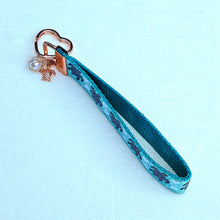 Load image into Gallery viewer, Glittery Sea Turtles Honu on Gold Key Chain Fob with Turtle &amp; Pearl or Starfish Charm
