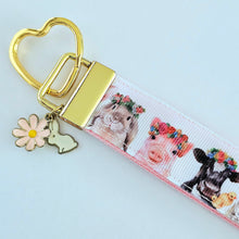 Load image into Gallery viewer, Animals with Leipo&#39;o (Wreaths) - Key Chain Fob with Your Choice of Rose Gold, Yellow Gold or Silver Hardware
