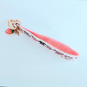 Animals with Leipo'o (Wreaths) - Key Chain Fob with Your Choice of Rose Gold, Yellow Gold or Silver Hardware