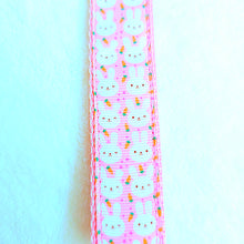 Load image into Gallery viewer, Kawaii Bunny Faces Key Fob in Pink
