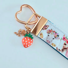 Load image into Gallery viewer, Animals with Leipo&#39;o (Wreaths) - Key Chain Fob with Your Choice of Rose Gold, Yellow Gold or Silver Hardware
