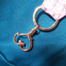Load image into Gallery viewer, Bunny Faces on Pink with Carrots Lanyard with Rose Gold Heart Clasp
