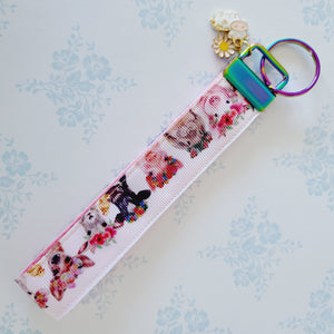 Animals with Haku Leis - Key Chain Fob with Your Choice of Rose Gold, Yellow Gold or Silver Hardware