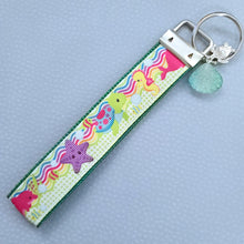 Load image into Gallery viewer, Sea Animal Key Chain Fob with Turtles Dolphins Starfish &amp; Whales includes Dolphin or Turtle Charm
